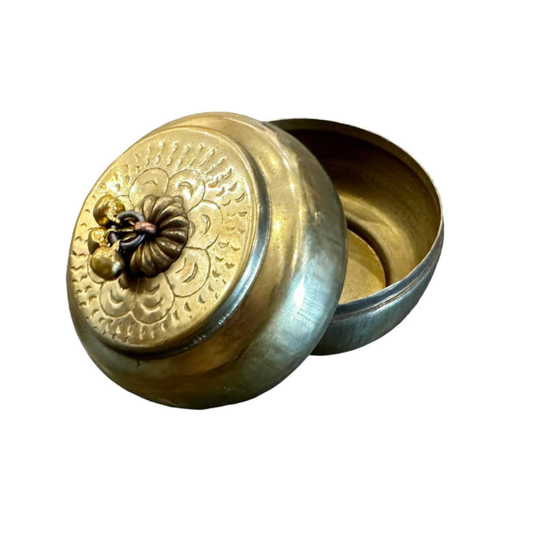 Indian Brass Box with lid - Image 3