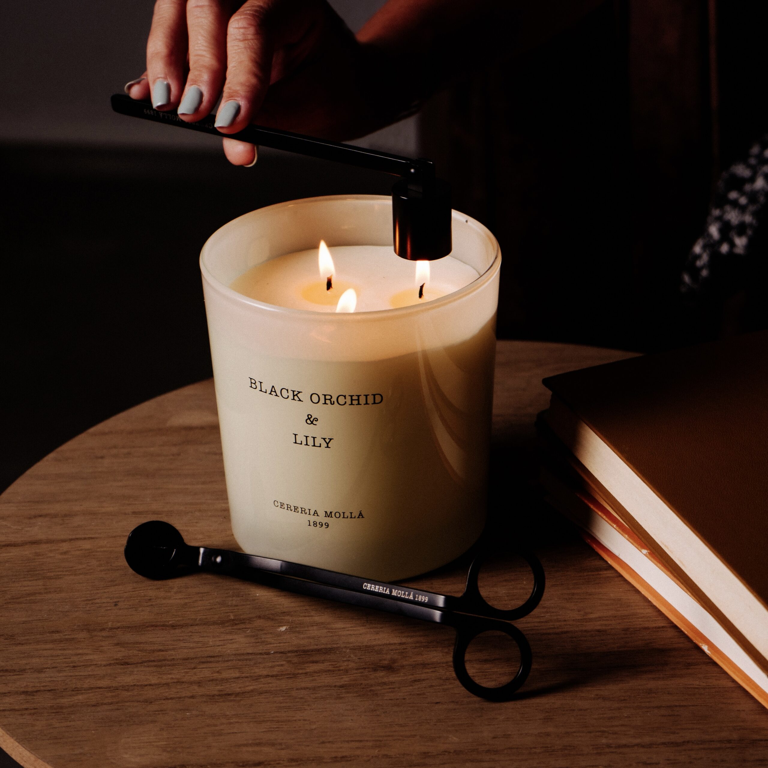Cereria Molla XL 3wick Candle – 80 hour burn time – Maison & Maison