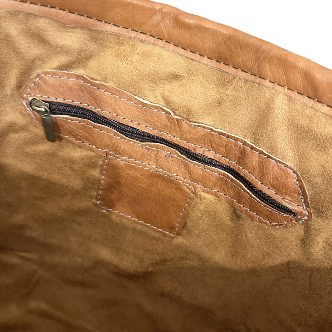 Moroccan Carpet Duffle Bag with Lather Tassel - Image 8