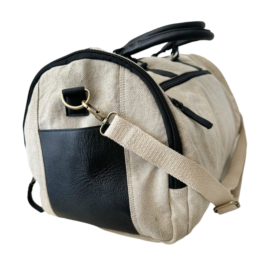 Leather & Canvas Weekend Bag 'Atticus' - Black & Walnut - Image 3
