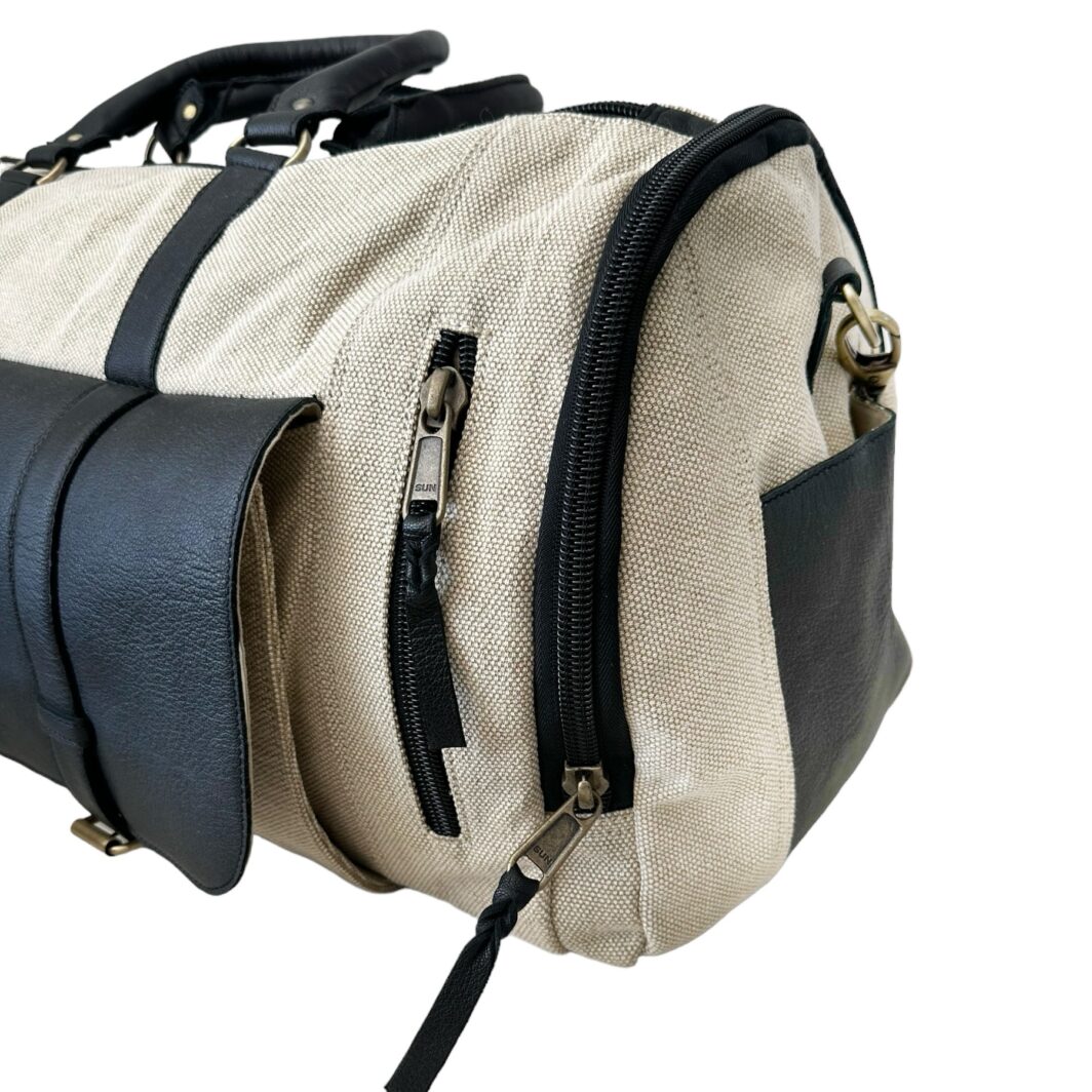 Leather & Canvas Weekend Bag 'Atticus' - Black & Walnut - Black