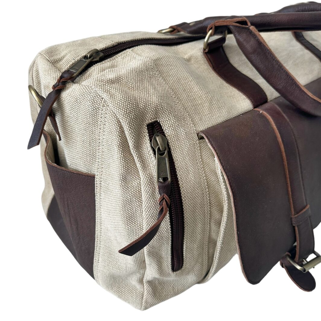 Leather & Canvas Weekend Bag 'Atticus' - Black & Walnut - Walnut
