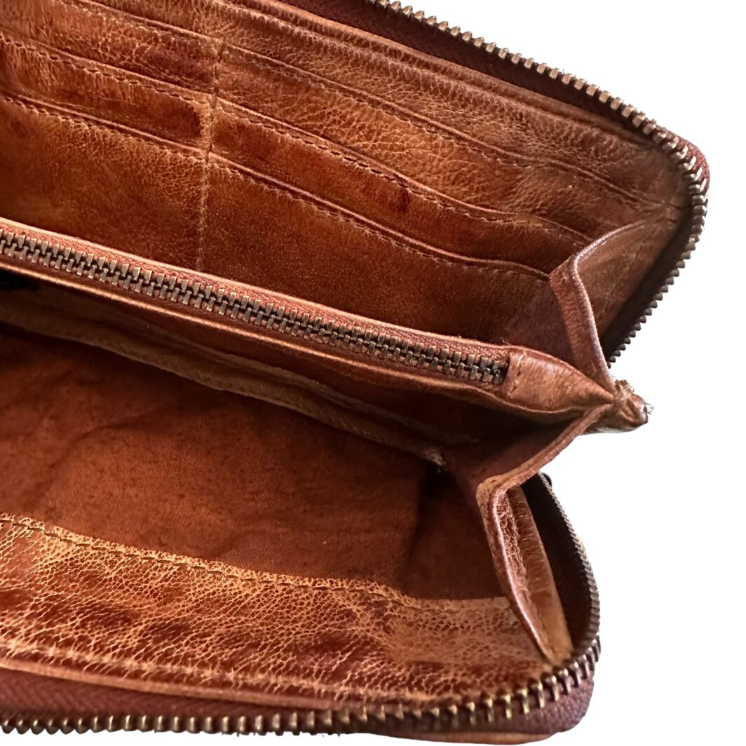 Washed Leather Woven Wallet  'Harper' - Tan - Image 3