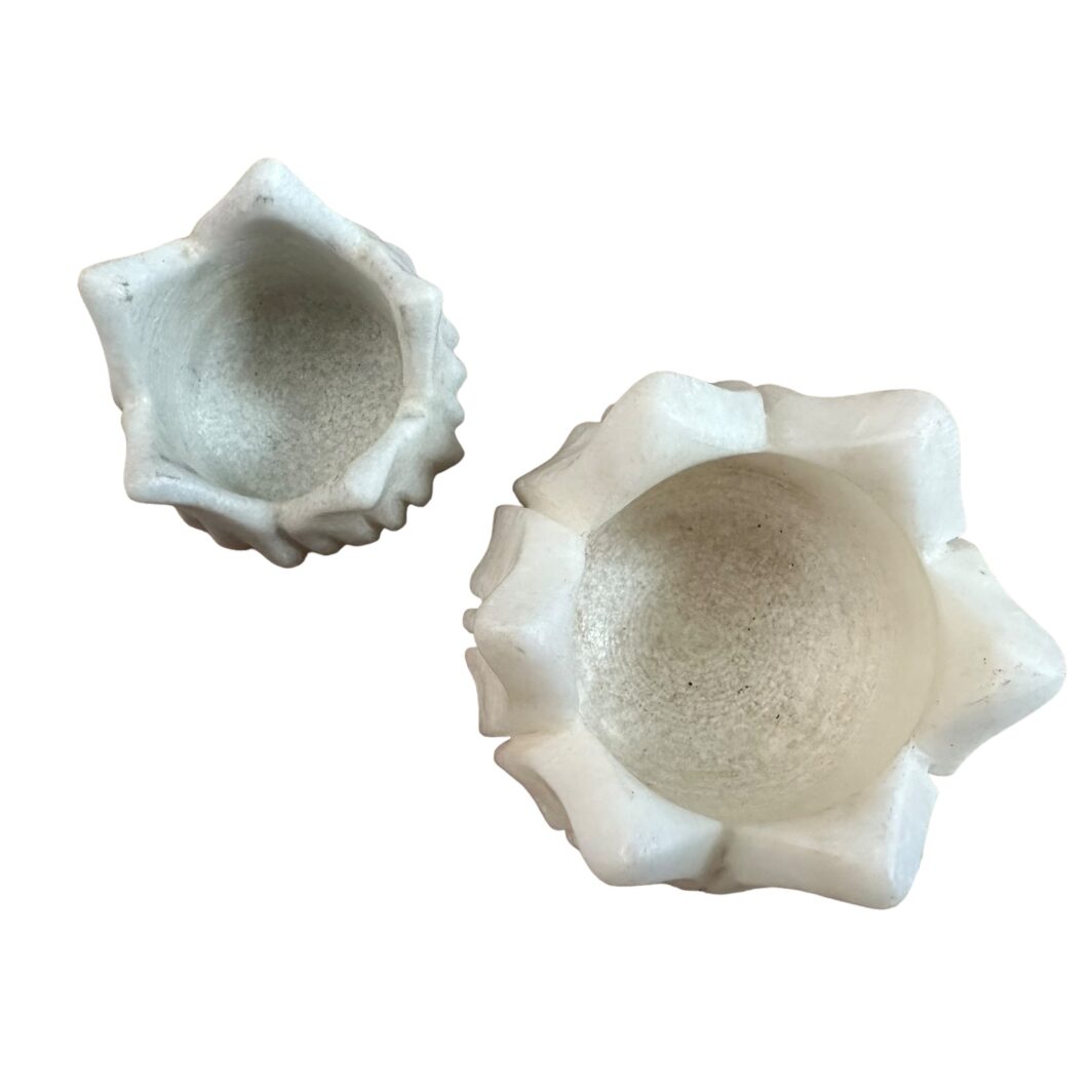 Marble Lotus Flower Tealight Holder - Image 5