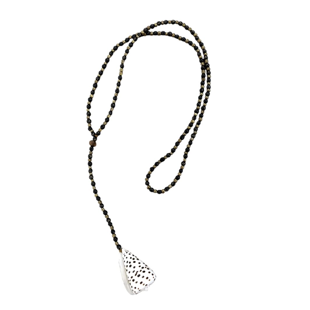 Delicate Beadede shell Necklace - Black & Gold || White & Gold - Image 4
