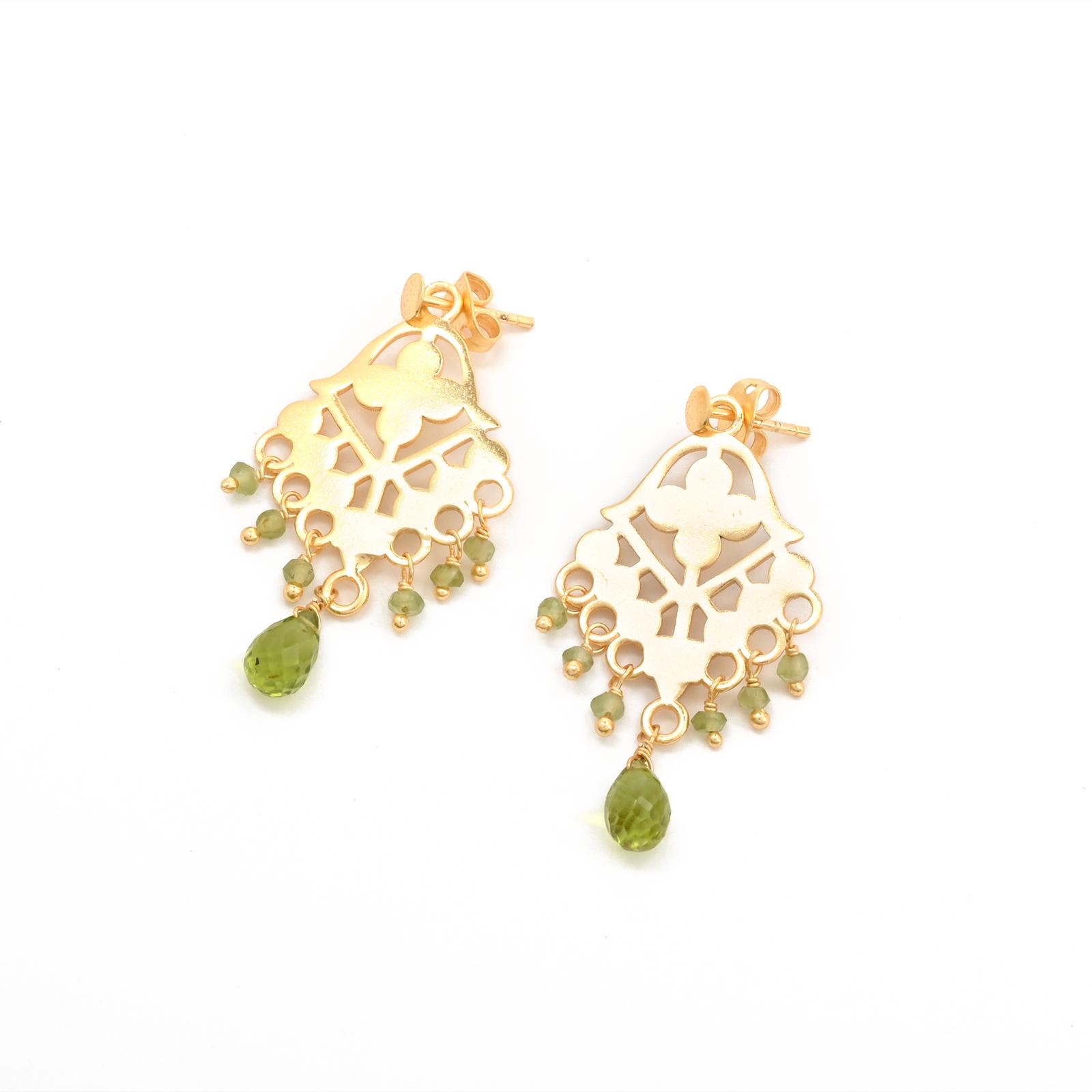 Clover Cross Drops - Peridot - Image 2