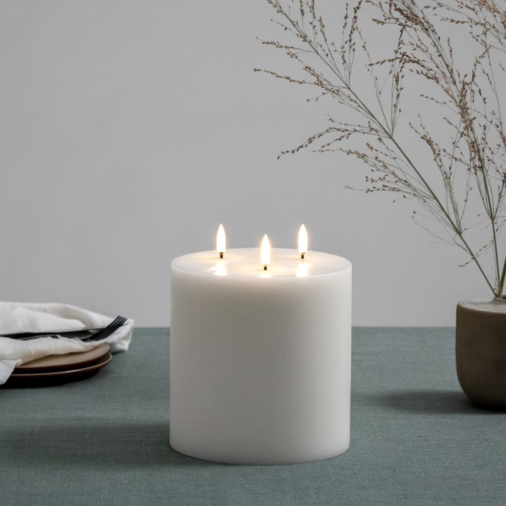Uyuni Candle Tripple Wick White